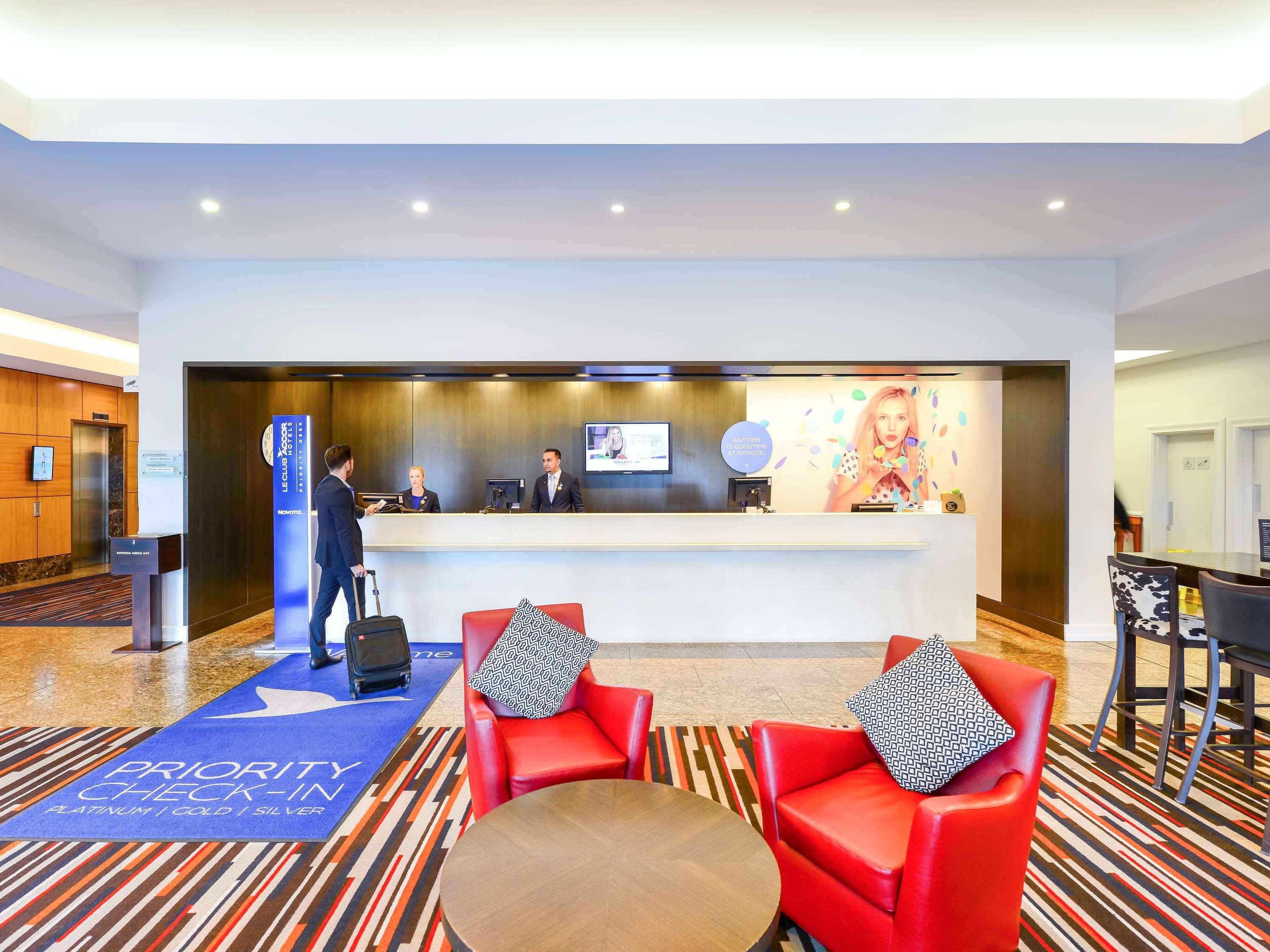Novotel Melbourne Glen Waverley Exterior foto