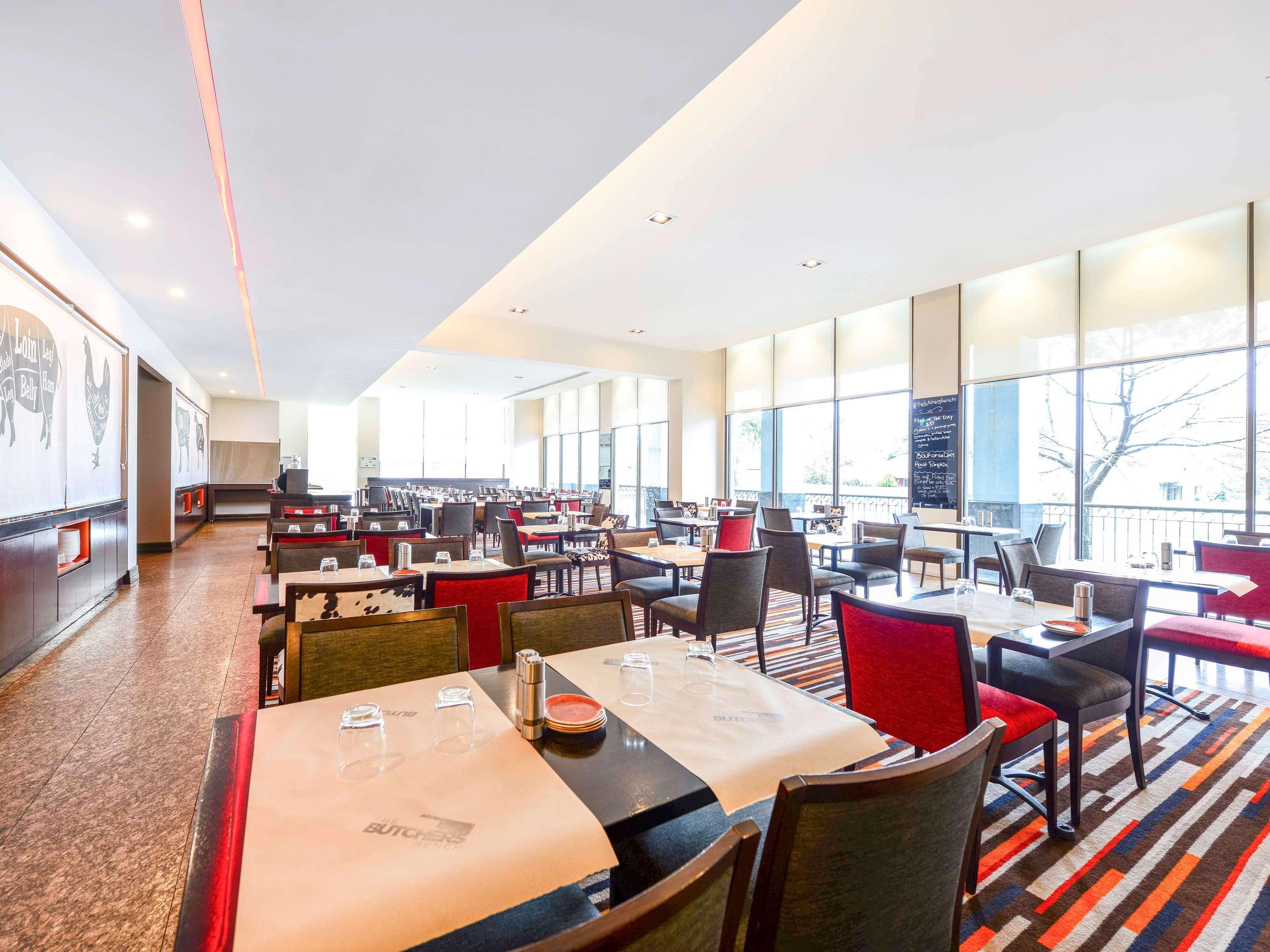 Novotel Melbourne Glen Waverley Exterior foto